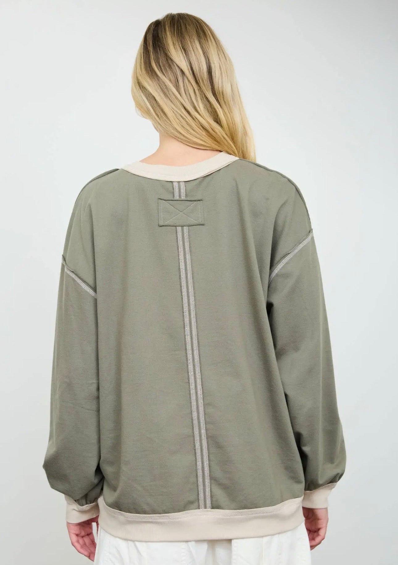 Contrast Trim Top