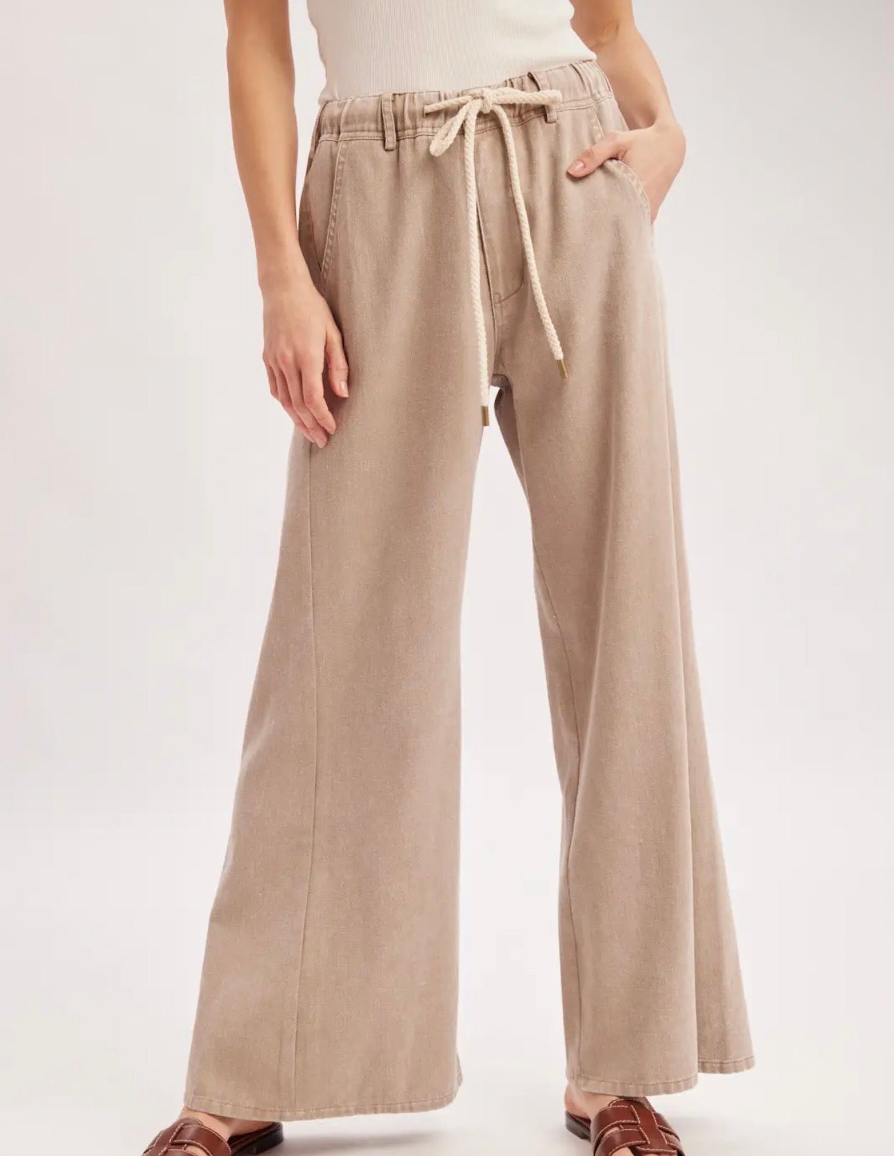 Relaxed Flare Knit Pants